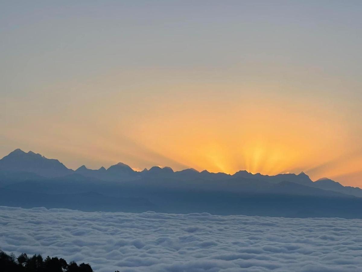 Nagarkot Trekkers Inn ภายนอก รูปภาพ